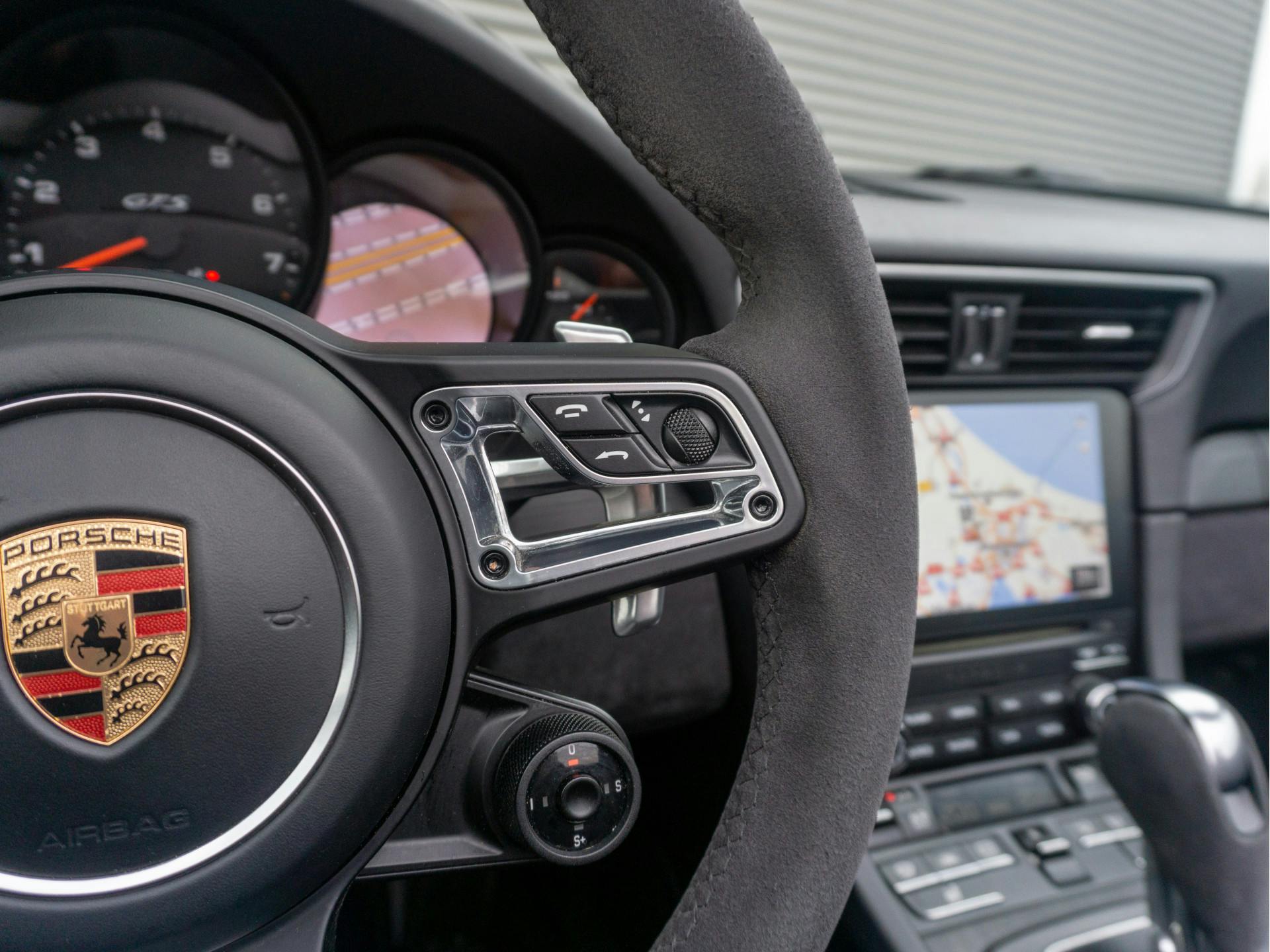 Porsche 911 Cabrio 3.0 Carrera GTS